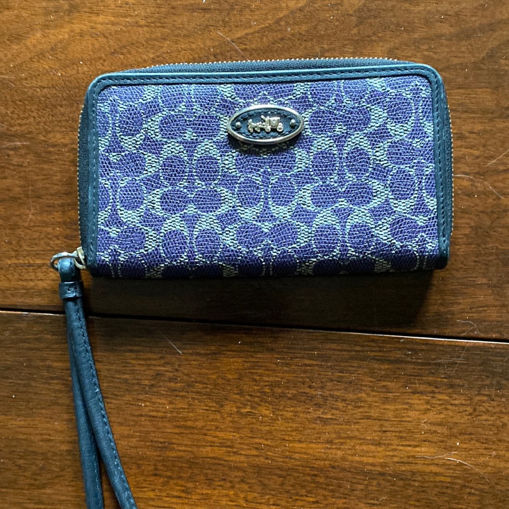 Coach wristlet/wallet